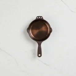 Smithey Ironware No. 6 Skillet -Le Creu Grill Shop 01222021 SmitheyMiniSkillet LIFESTYLE2104 360x 536e0cb8 221e 4b48 832f ca564f0a0305