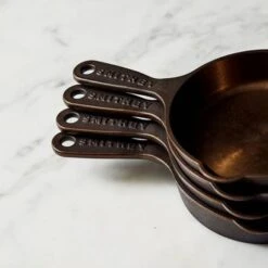 Smithey Ironware No. 6 Skillet -Le Creu Grill Shop 01222021 SmitheyMiniSkillet LIFESTYLE2667 360x 52507ac7 9bfb 4f17 bffa ad688234f02a