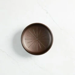 Smithey Ironware 7.5 Qt. Dutch Oven -Le Creu Grill Shop 10042022 SmitheyBIGDutch STUDIO6981 1 small 540x e5fa2fd7 a96c 45c6 8fbd 310d838267a3