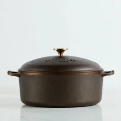 Smithey Ironware 7.5 Qt. Dutch Oven -Le Creu Grill Shop 10042022 SmitheyBIGDutch STUDIO7160 small 540x 2543023a 5fa0 4fb8 b846 3575a4bdcbec