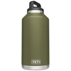YETI Rambler 64 Oz Bottle With Chug Cap 18 YETI Rambler 64 Oz Bottle With Chug Cap -Le Creu Grill Shop 18206680 LRG