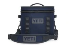 YETI Hopper Flip 12 -Le Creu Grill Shop 191242 Website Assets Studio Navy Flip 12 F wStrap 1680x1024 1