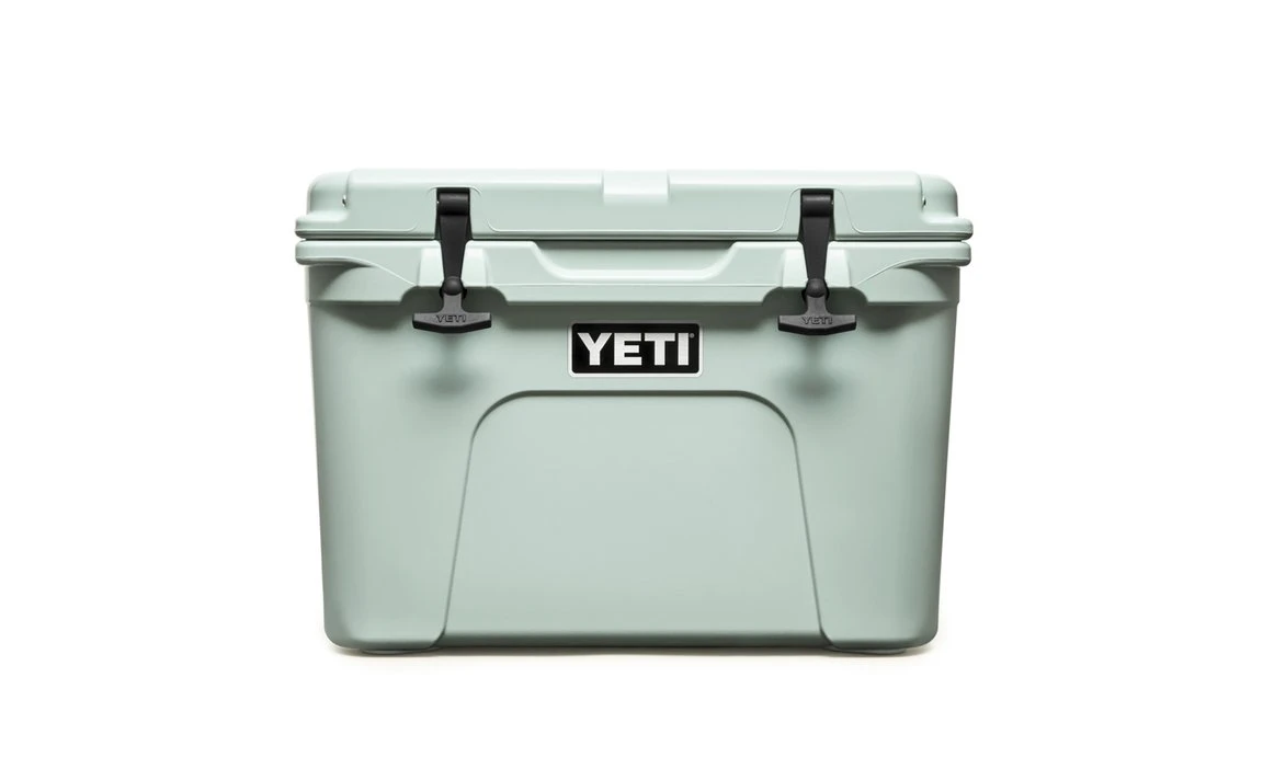 YETI Tundra 35 11 YETI Tundra 35 - Image 9