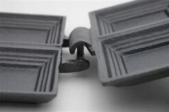 Coghlan's Cast Iron Double Camp Cooker -Le Creu Grill Shop 2044 9