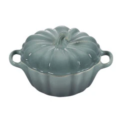 Le Creuset Pumpkin Mini Cocotte -Le Creu Grill Shop 230733 LCP X3043 c0c8e849 b90e 4dbf a2aa 348e29b0a8cb