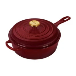 Le Creuset Signature Cassadou 13 Le Creuset Signature Cassadou -Le Creu Grill Shop Cassadou Rhone angle