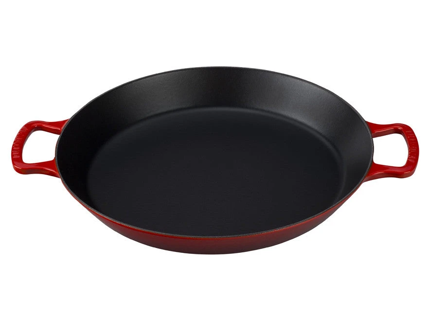 Le Creuset Paella Pan 3 1/4 Qt. 4 Le Creuset Paella Pan 3 1/4 Qt. - Image 2