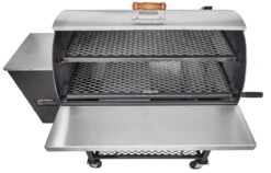 Maverick 1250 Wood Pellet Grill 13 Maverick 1250 Wood Pellet Grill -Le Creu Grill Shop LargeGrill E f192ed8e 1b1e 4d03 a26a 004e948a0205 scaled 2 1200x767 1