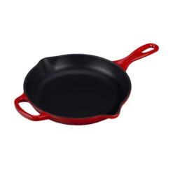 Le Creuset Signature Skillet - 9" -Le Creu Grill Shop RS2311 LS2024 2367 LPR