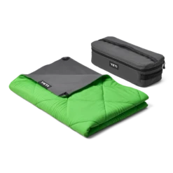 YETI Lowlands Waterproof Outdoor Blanket -Le Creu Grill Shop W site studio Outdoor Lowlands Blanket Canopy Green 3qtr 0779 Primary B 2400x2400 687586d1 99ed 4d71 ac05 8e96e028877d