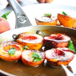 De Buyer MINERAL B PRO Carbon Steel Fry Pan -Le Creu Grill Shop corysquare4