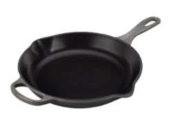 Le Creuset Signature Skillet - 10 1/4" 18 Le Creuset Signature Skillet - 10 1/4" -Le Creu Grill Shop ls2024 267f lecreuset
