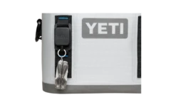 YETI Molle Zinger 8 YETI Molle Zinger -Le Creu Grill Shop pdp accessories molle zinger onhopper grey 1680x1024 1