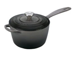 Le Creuset Signature Saucepan 2 1/4 Qt. 14 Le Creuset Signature Saucepan 2 1/4 Qt. -Le Creu Grill Shop rs6613 160923 lc catalog 30168 hpr lecreuset