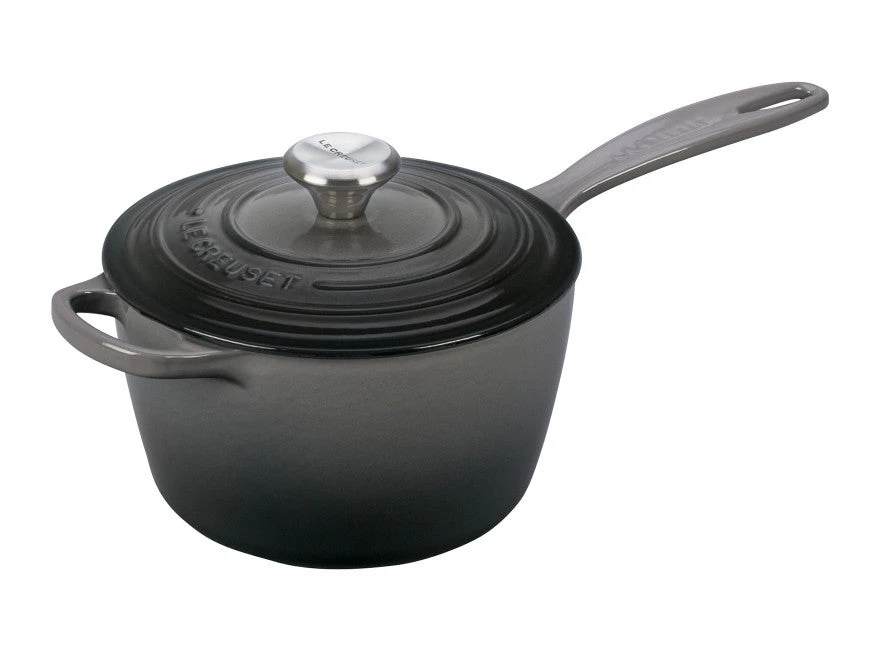 Le Creuset Signature Saucepan 2 1/4 Qt. 5 Le Creuset Signature Saucepan 2 1/4 Qt. - Image 3